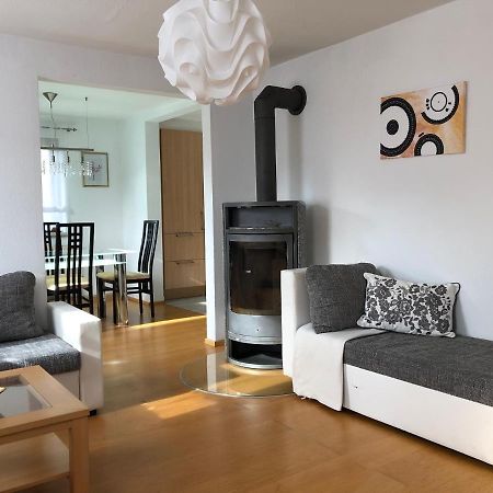 90qm große Wohnung mit 2 Schlafzimmer und Gartenterasse Altensteig Exterior foto